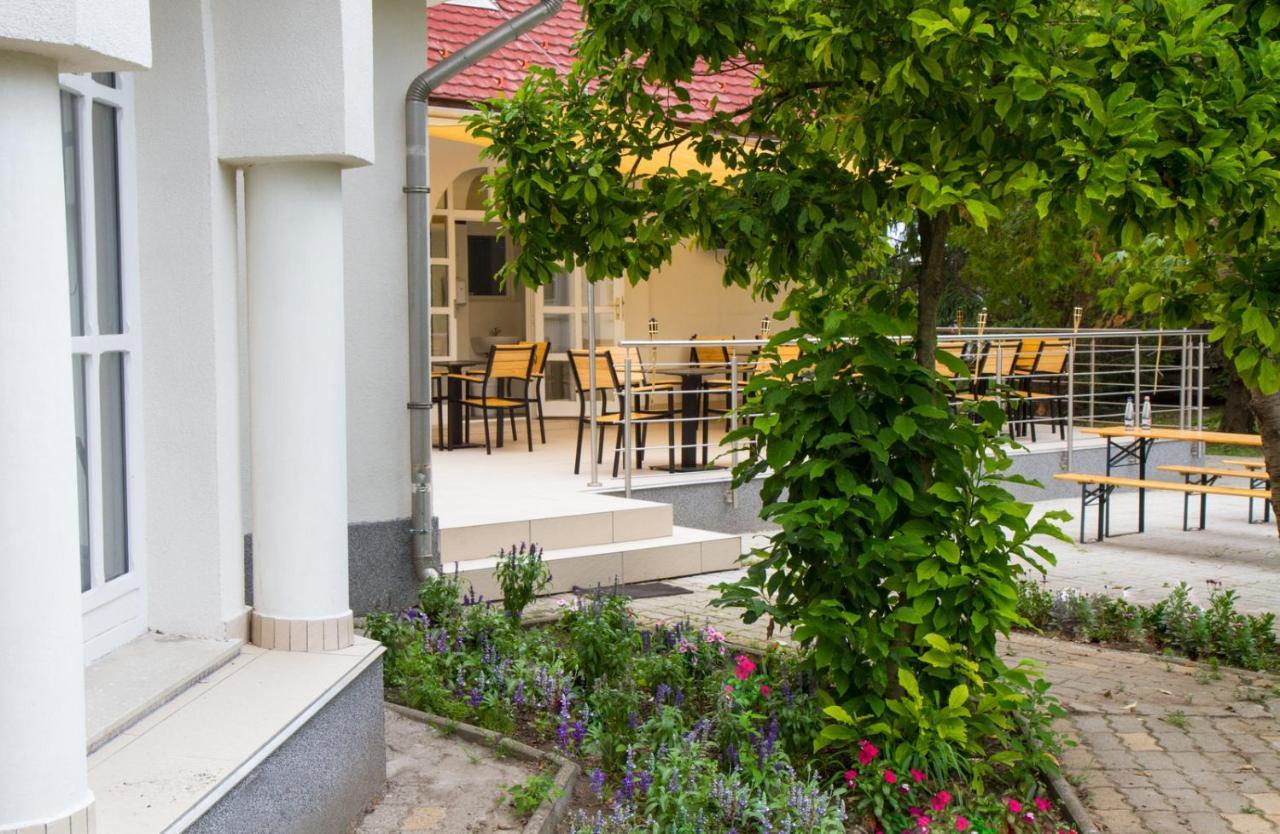 Bed and Breakfast Sungarden Vendeghaz Sajoszoged Exteriér fotografie